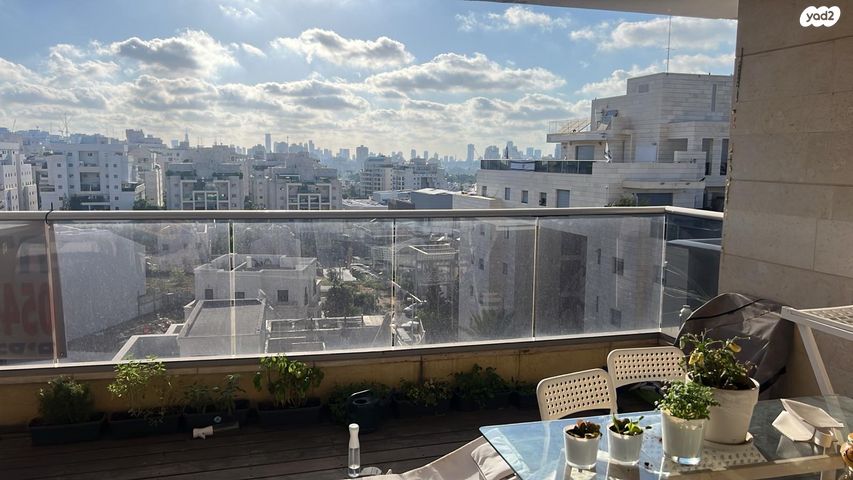 דירה, יוסף נקר, כפר גנים ג, פתח תקווה