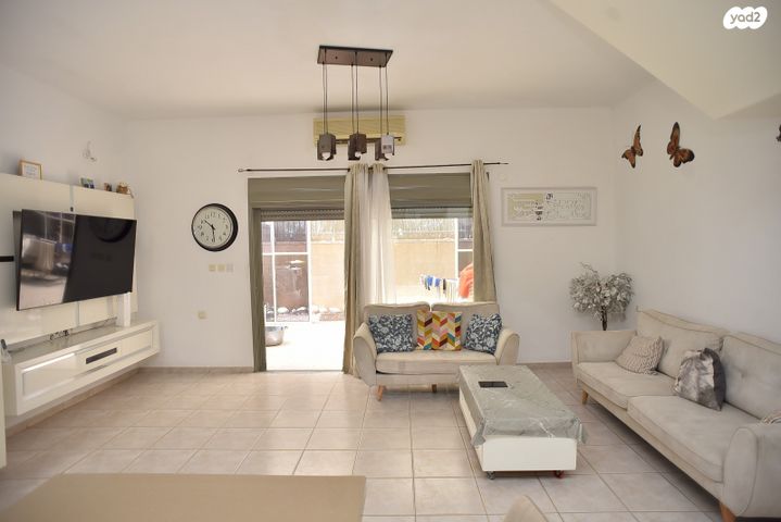 גדרה הצעירה