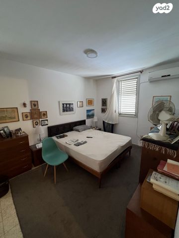 דירה, פרופס 5, נווה רם, שיכון מזרחי, רמת גן