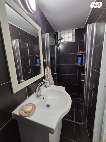 דירה, ארלוזורוב 62, הדר מרכז, חיפה