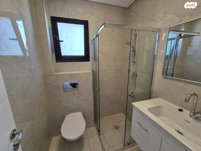 דירת גן, דרור, חורשת נח, אופקים