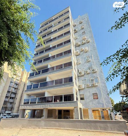 דירה, יהודה שטיין, אשכול, רמלה