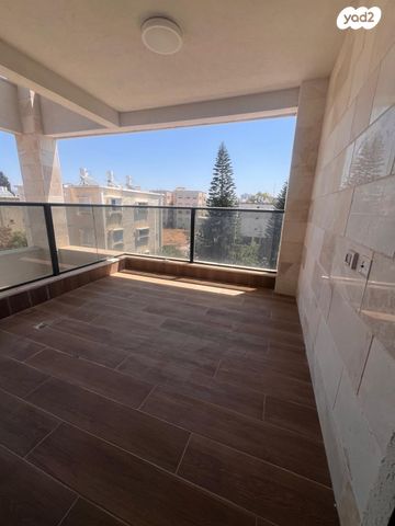 דירה, הרצל, נהריה