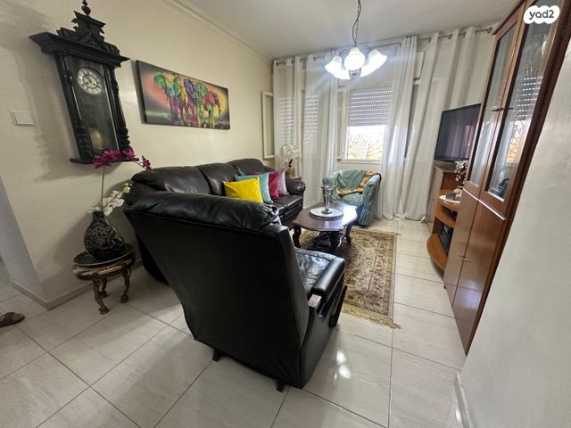 דירה, משה יוסטמן, גילה, ירושלים