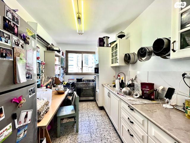 דירה, המעפילים 22, צפון מערב מרכז העיר, נתניה