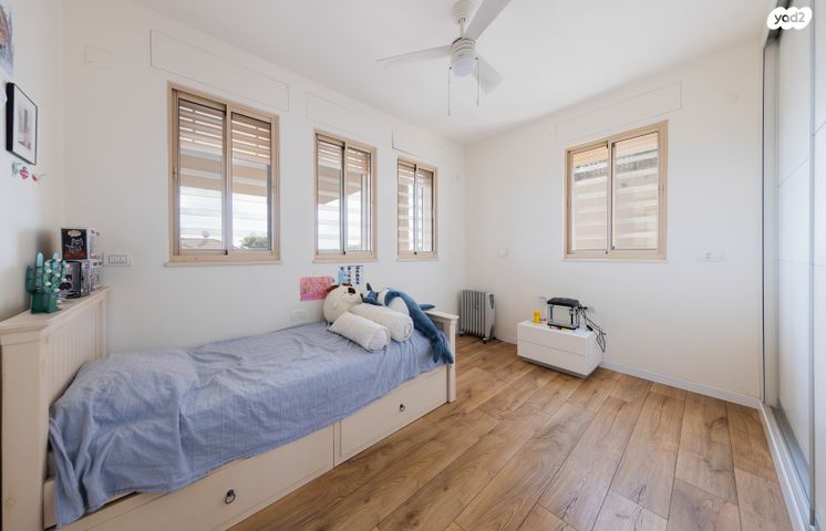 דופלקס, הוד השרון