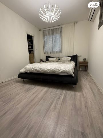 דירה, הנביאים, בת ים