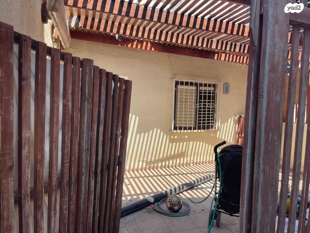 דו משפחתי, הצנחנים, קרית שמואל, טבריה