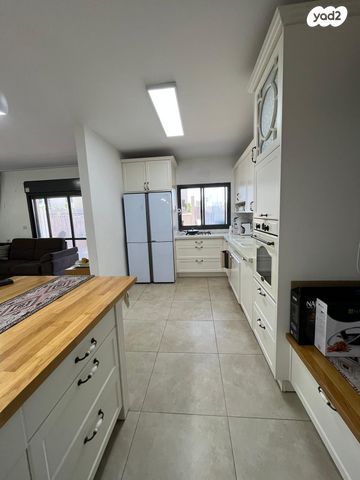 דירת גן, בזלת, יובלים, קרית שמונה