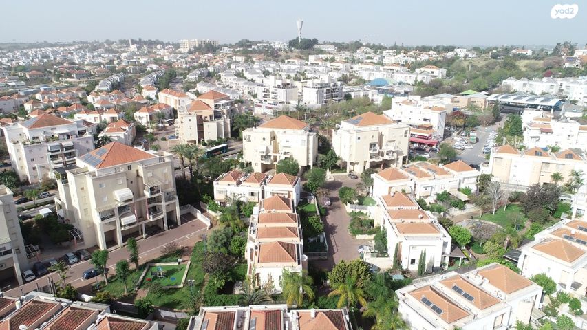 בית פרטי/ קוטג', אזורי גדרה, גדרה
