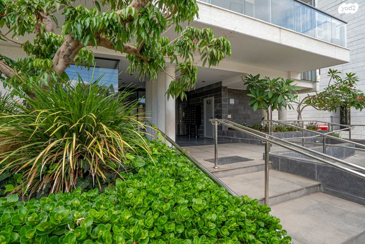 דירה, הוד השרון