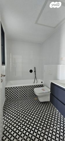 דירה, סוקולוב, בת ים