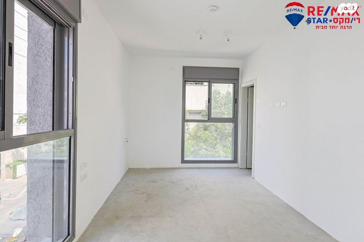 דירה, הקרן הקיימת 8, מרכז, הרצליה