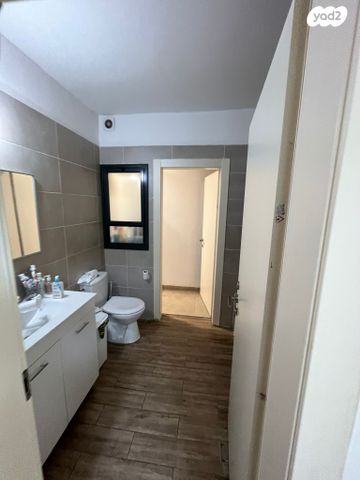 דירת גן, בזלת, יובלים, קרית שמונה