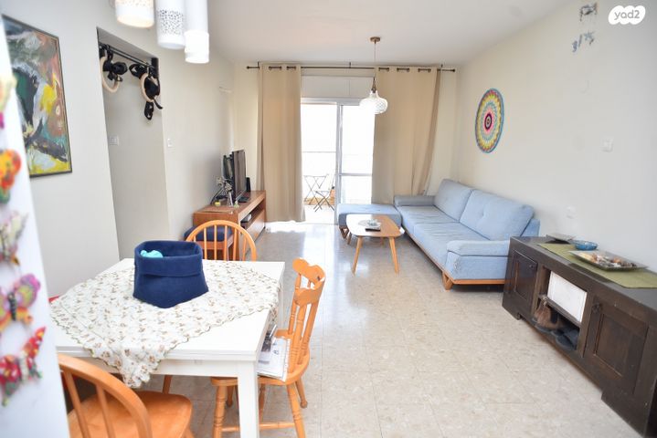 דירה, גדרה הצעירה, גדרה