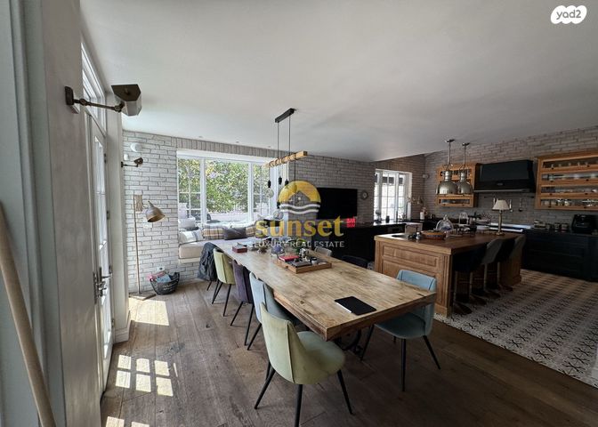 בית פרטי/ קוטג', נווה רום, רמת השרון