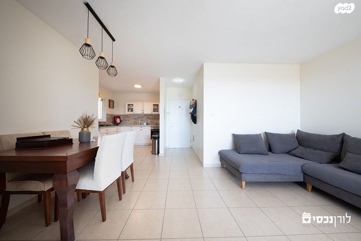 דירה, מעפילי אגוז 2, קרית דוד, רחובות