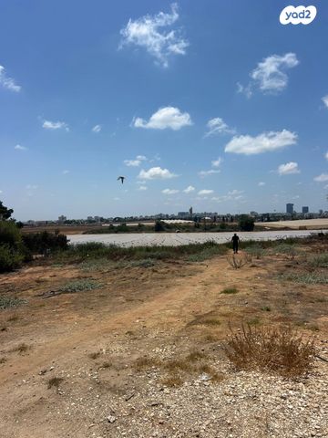 משק חקלאי/ נחלה, צופית