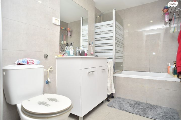 דירת גן, גדרה הצעירה, גדרה