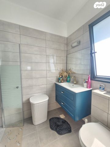 דירה, אור עקיבא