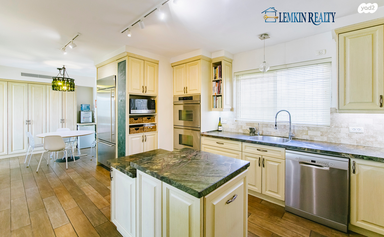 גג/ פנטהאוז, שדרות נהר הירדן, רמת הנחלים / רמת בית שמש א', בית שמש