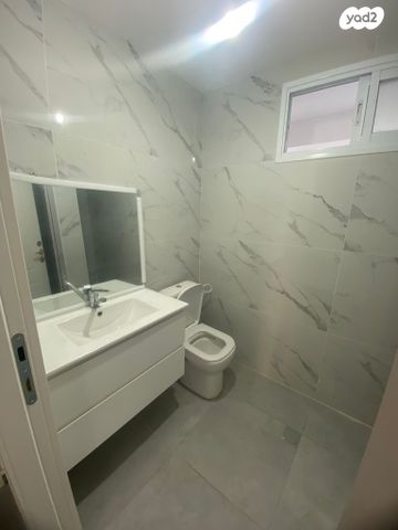 דירת גן, רחל אמנו, עמק רפאים, המושבה הגרמנית, ירושלים