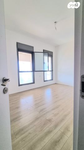 דופלקס, נווה גן, רמת השרון