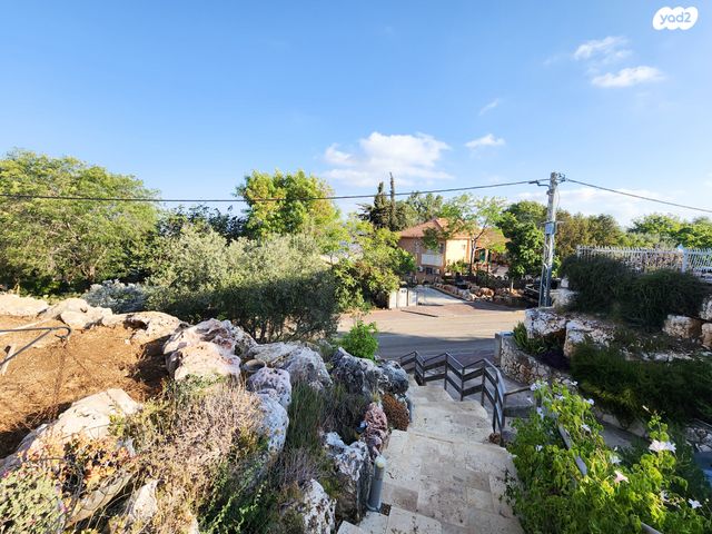 בית פרטי/ קוטג', גילון