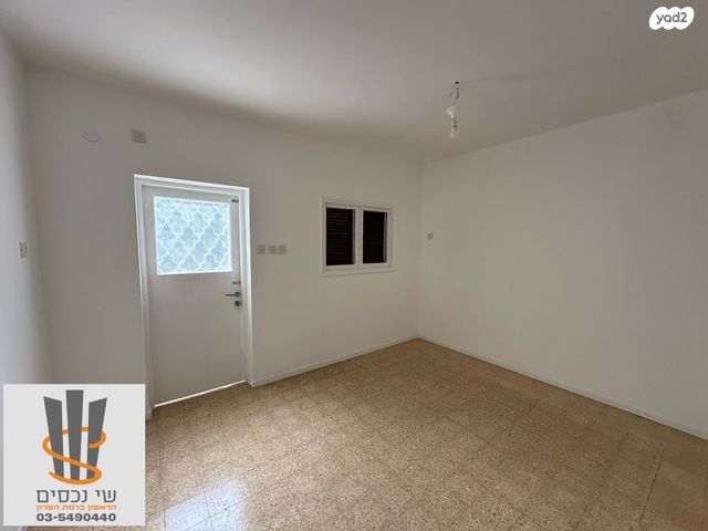 בית פרטי/ קוטג', קרית יערים, רמת השרון