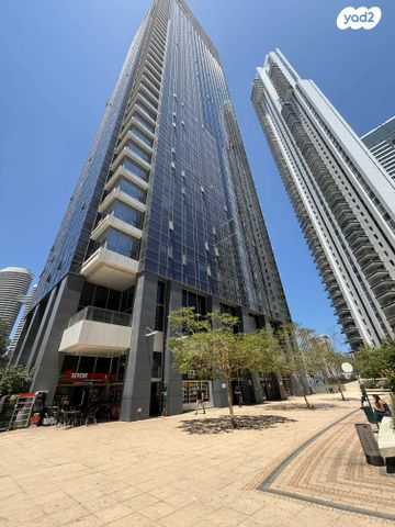 חנויות/ שטח מסחרי, אריאל שרון 6, סיטי, גבעתיים