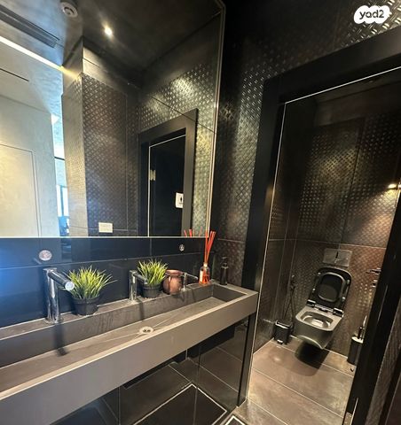 משרדים, הרצליה