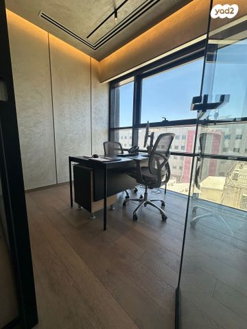 משרדים, הרצליה