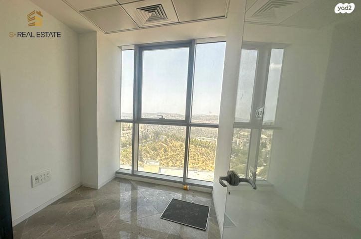 משרדים, כנפי נשרים, אזור תעשיה גבעת שאול, ירושלים