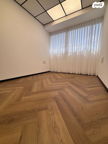 משרדים, התוכנה 4, עפולה