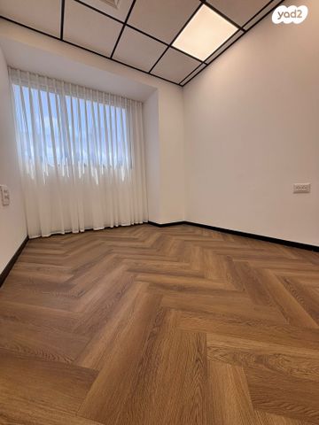 משרדים, התוכנה 4, עפולה