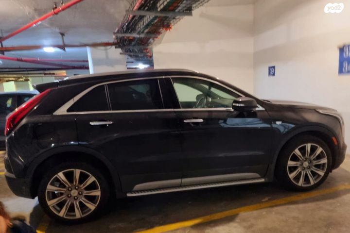 קאדילק XT4