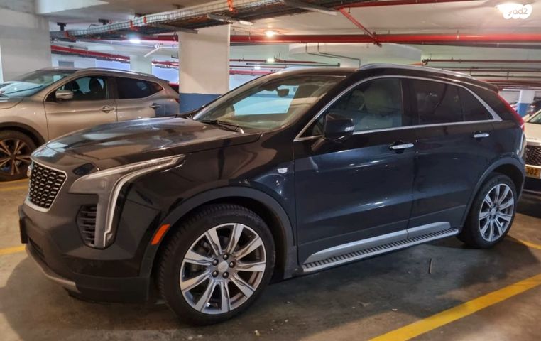 קאדילק XT4