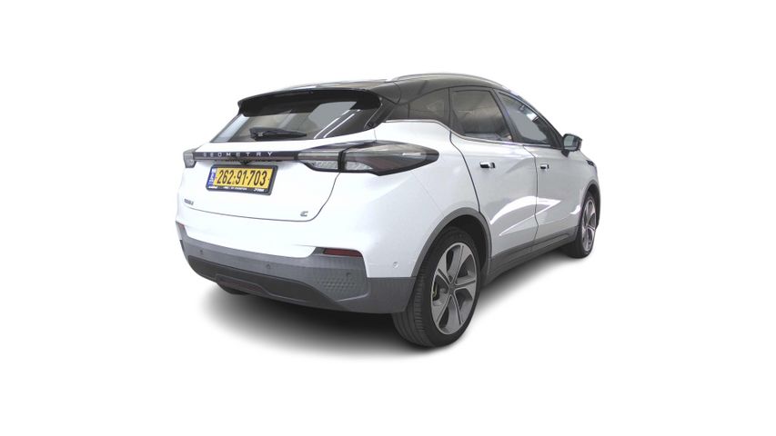 ג׳ילי Geometry C