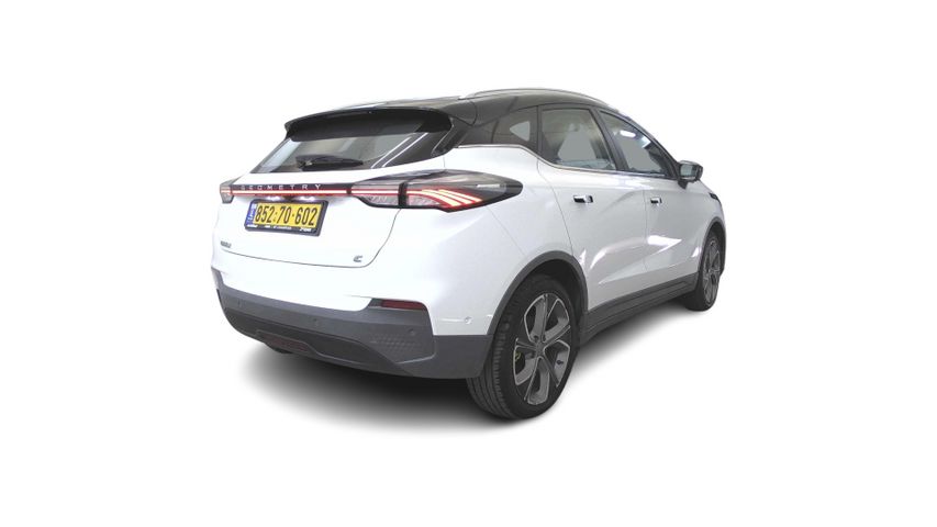 ג׳ילי Geometry C