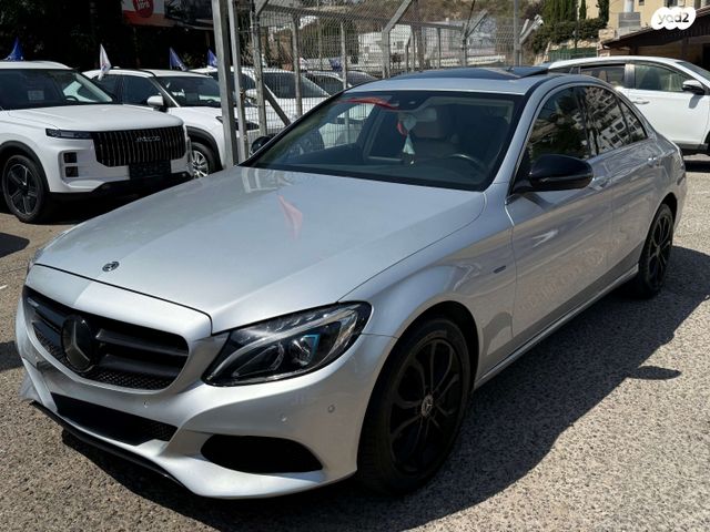מודעת רכב מרצדס-בנץ C-class