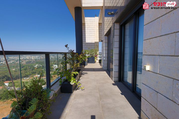 גג/ פנטהאוז, גני תקווה