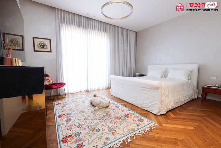 גג/ פנטהאוז, גני תקווה