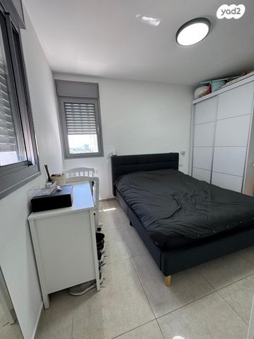 דירה, כצנלסון 2, הל"ה, גבעתיים