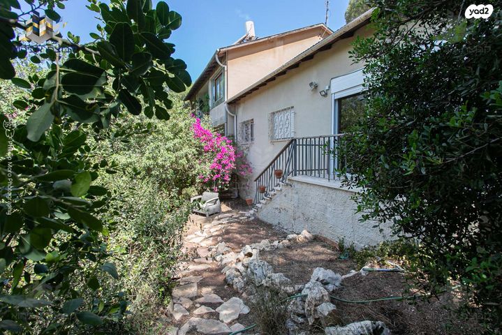 דירת גן, חיפה