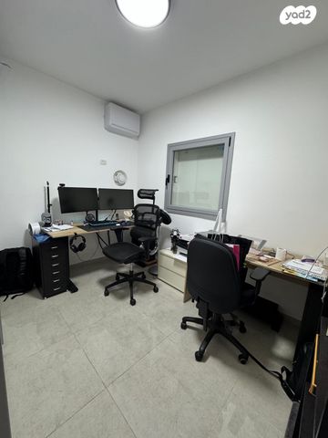 דירה, כצנלסון 2, הל"ה, גבעתיים