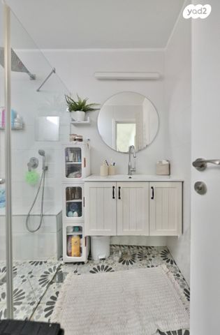 דירה, שפרינצק, רמז, מערב ותיק, ראשון לציון