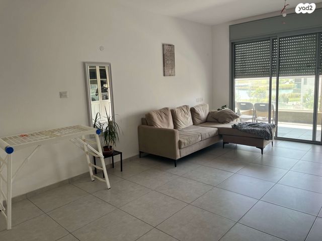 דירה, שקמים ואגמים, אשקלון