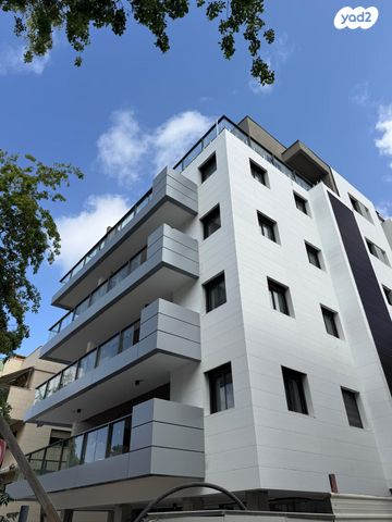 דירה, המעיין 7, ארלוזורוב, גבעתיים