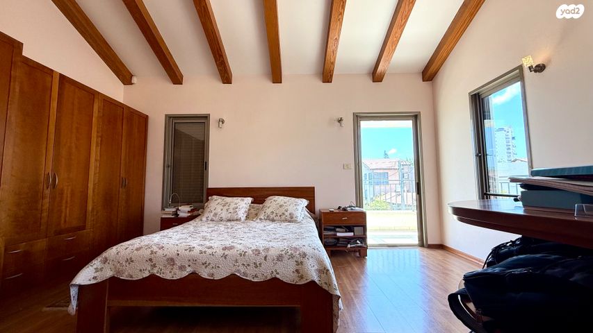 דו משפחתי, נווה יהודה, רחובות