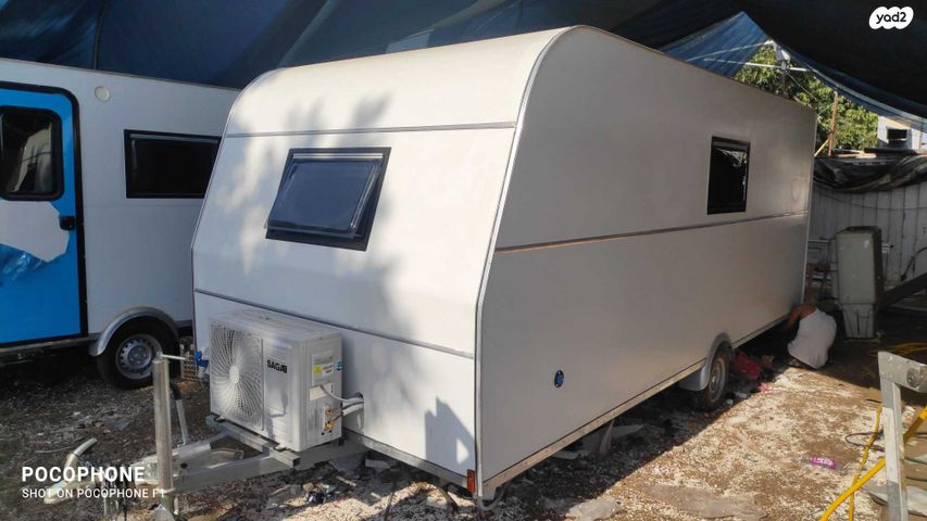 מודעת רכב נגרר (קראוון נגרר)